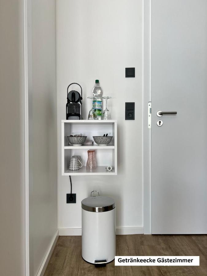 "Auslese 54" -Direkt Am Moselufer- Gaestezimmer & Ferienwohnung 特拉本特拉巴赫 外观 照片